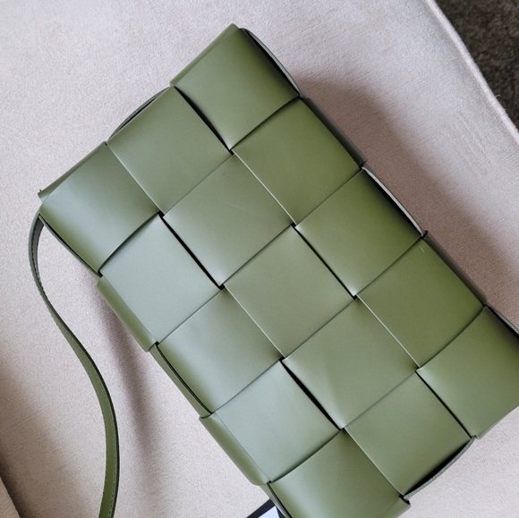 Bottega Venetia Cassette Dupe | Valentina Fiore Leather Bag - Picture 7 of 16